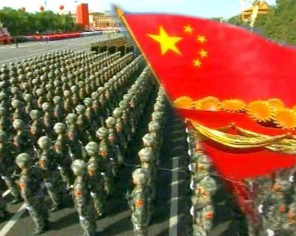 КНР демонстрирует боевую мощь на военном параде в честь 60-летия КНР демонстрирует боевую мощь на военном параде в честь 60-летия