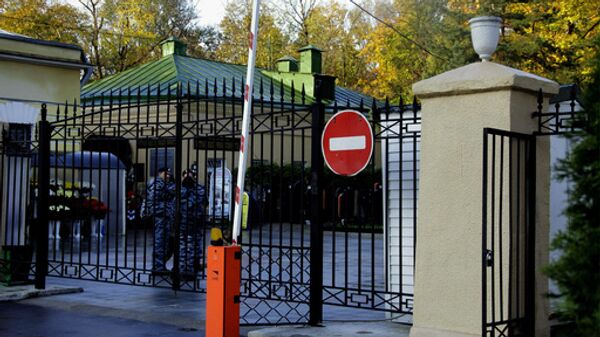Усилены меры безопасности вокруг Ваганьковского кладбища в Москве Усилены меры безопасности вокруг Ваганьковского кладбища в Москве
