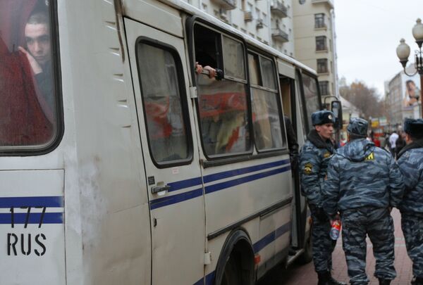 Задержаны журналисты, освещавшие события вокруг Черкизовского рынка Задержаны журналисты, освещавшие события вокруг Черкизовского рынка