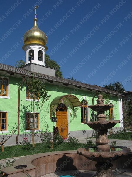 Православный храм в честь Успения Божией Матери в Пекине Православный храм в честь Успения Божией Матери в Пекине