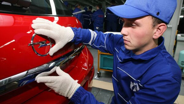 Производство автомобилей Opel на заводе Автотор, архивное фото Производство автомобилей Opel на заводе Автотор, архивное фото