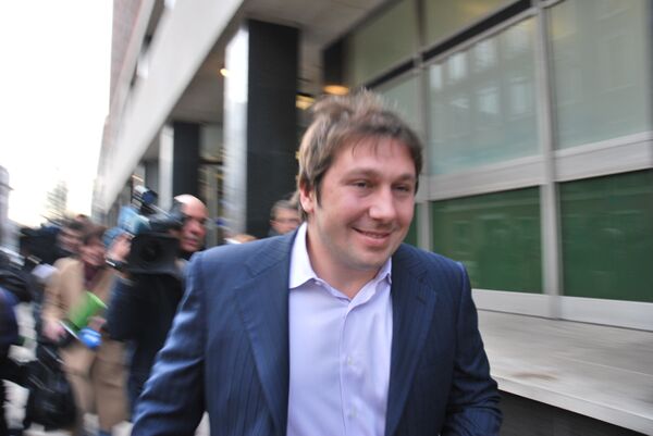 Евгений Чичваркин после заседания магистратского суда лондонского района Вестминстер Евгений Чичваркин после заседания магистратского суда лондонского района Вестминстер