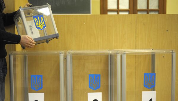 Подготовка к проведению выборов на Украине. Архивное фото Подготовка к проведению выборов на Украине. Архивное фото