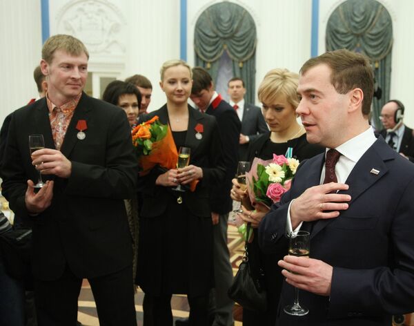 Дмитрий Медведев Дмитрий Медведев