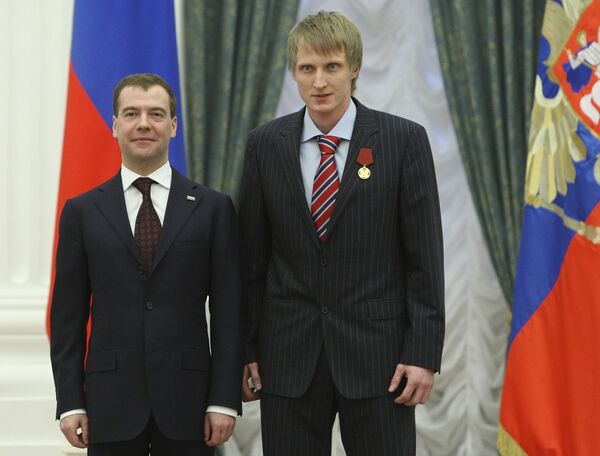 Дмитрий Медведев Дмитрий Медведев