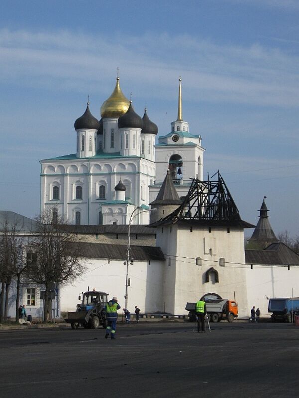 Кремль пожар Псков Кремль пожар Псков