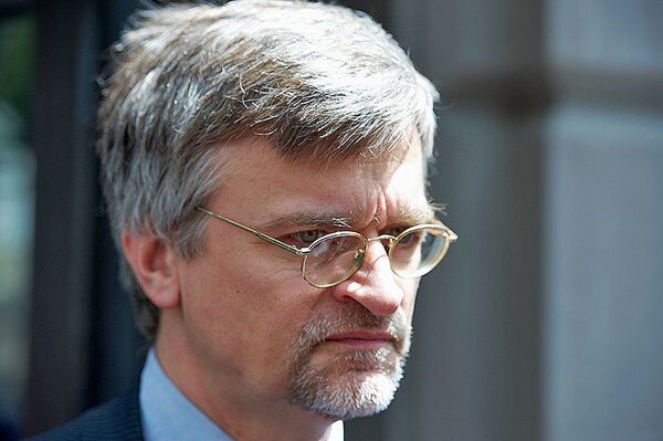 Спецпредставитель ЕС по Южному Кавказу Питер Семнеби Спецпредставитель ЕС по Южному Кавказу Питер Семнеби