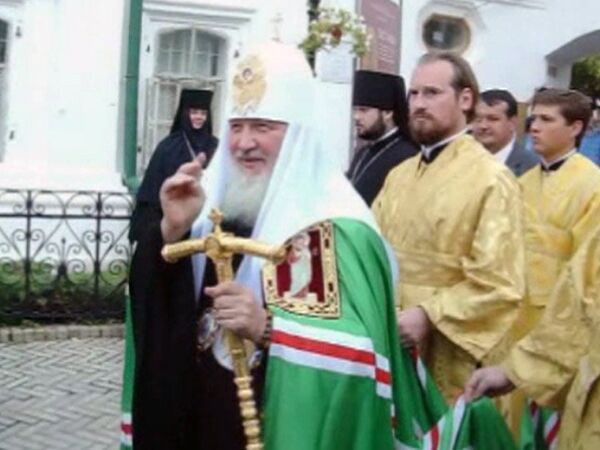 Патриарх Кирилл возглавил Крестный ход в Киеве в честь Крещения Руси Патриарх Кирилл возглавил Крестный ход в Киеве в честь Крещения Руси
