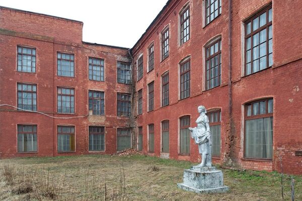 Вид фабрики Парижская Коммуна, Вышний Волочек, 2010 Вид фабрики Парижская Коммуна, Вышний Волочек, 2010