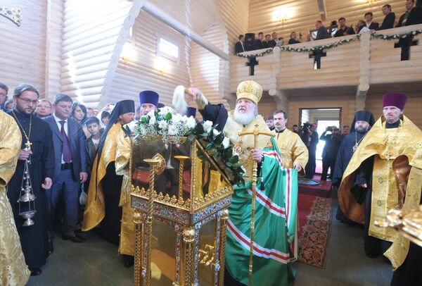 Патриарх Кирилл прибыл на Сахалин Патриарх Кирилл прибыл на Сахалин