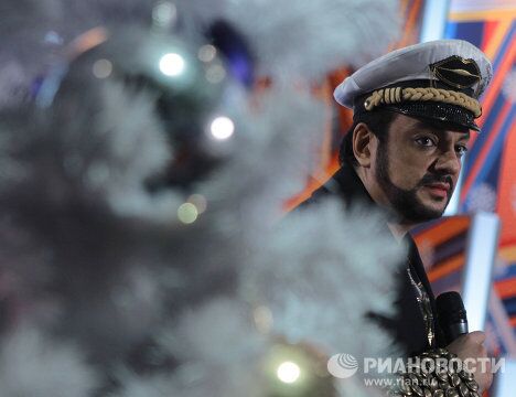 Концерт Песня года 2010 в спорткомплексе Олимпийский Концерт Песня года 2010 в спорткомплексе Олимпийский