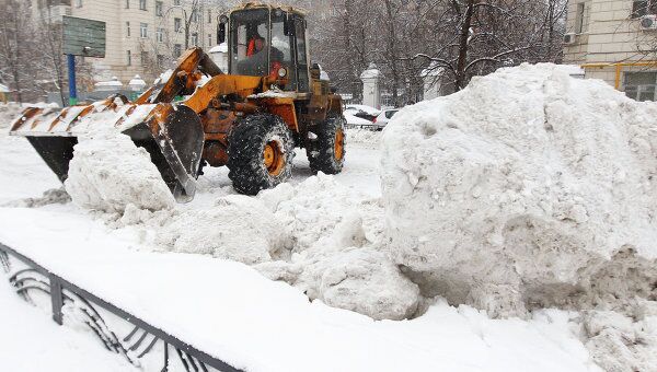 Последствия снегопада в Москве. Архив Последствия снегопада в Москве. Архив