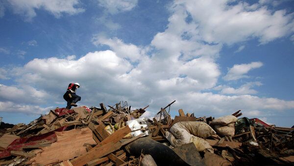 Последствия землетрясения в префектуре Иватэ в Японии, 29 марта 2011 г. Последствия землетрясения в префектуре Иватэ в Японии, 29 марта 2011 г.
