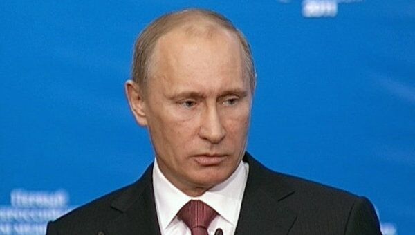 Путин рассказал врачам, на что в правительство жалуются их пациенты Путин рассказал врачам, на что в правительство жалуются их пациенты