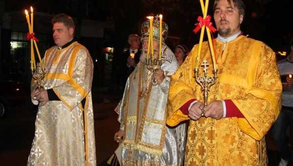 Пасхальное богослужение в православном храме в Буэнос-Айресе Пасхальное богослужение в православном храме в Буэнос-Айресе