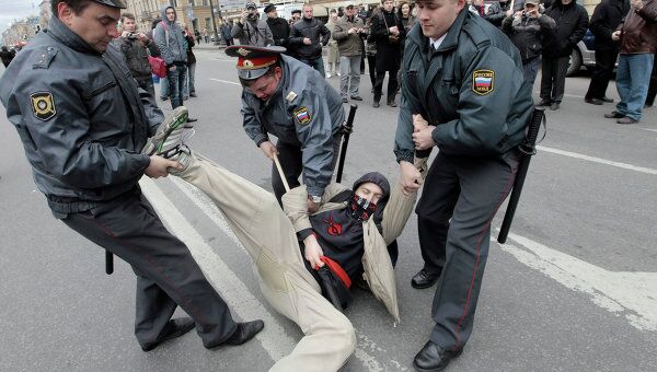 Первомайские демонстрации в Санкт-Петербурге Первомайские демонстрации в Санкт-Петербурге