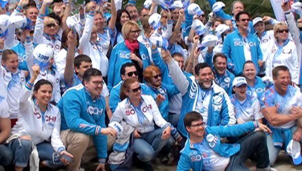 Звезды шоу-бизнеса посадили черешневый лес к Олимпиаде-2014 в Сочи Звезды шоу-бизнеса посадили черешневый лес к Олимпиаде-2014 в Сочи
