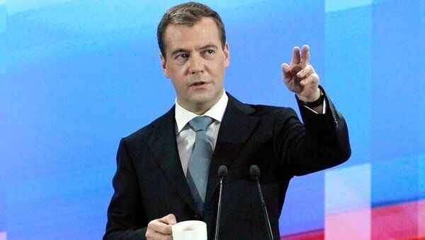 Медведев обошелся без помощи ведущего на своей большой пресс-конференции Медведев обошелся без помощи ведущего на своей большой пресс-конференции