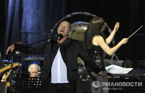 Концерт музыканта Стинга в рамках тура Symphonicity Концерт музыканта Стинга в рамках тура Symphonicity