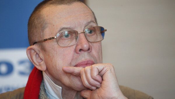 Золотухин откроет в свой юбилей театр на родине в Барнауле Золотухин откроет в свой юбилей театр на родине в Барнауле