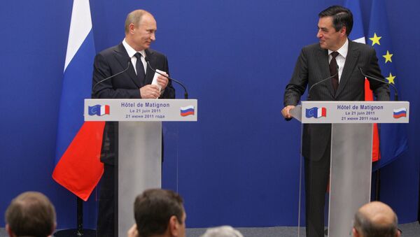 В.Путин встретился с премьер-министром Франции Ф.Фийоном. Архивное фото В.Путин встретился с премьер-министром Франции Ф.Фийоном. Архивное фото