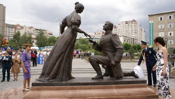 Открытие сквера любви и верности и памятника влюбленным в Чите. Открытие сквера любви и верности и памятника влюбленным в Чите.
