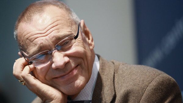 Андрей Кончаловский Андрей Кончаловский