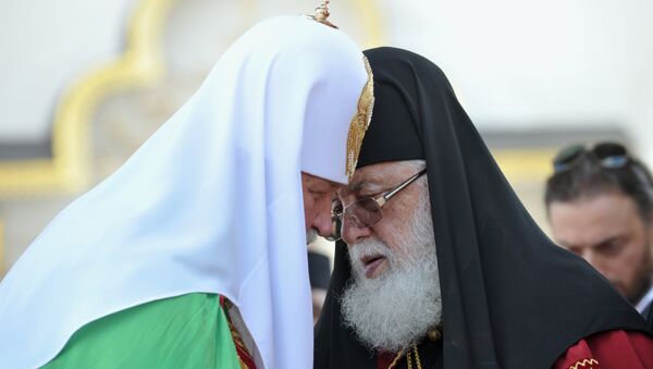 Патриарх Московский и всея Руси Кирилл и католикос-патриарх всея Грузии Илия II в Киево-Печерской лавре Патриарх Московский и всея Руси Кирилл и католикос-патриарх всея Грузии Илия II в Киево-Печерской лавре