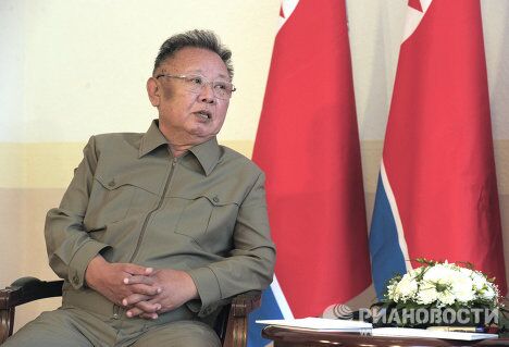 Президент РФ Д.Медведев встретился с лидером Северной Кореи Ким Чен Иром Президент РФ Д.Медведев встретился с лидером Северной Кореи Ким Чен Иром