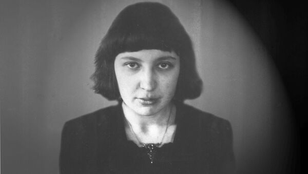 Марина Цветаева, 1914-1915 гг Марина Цветаева, 1914-1915 гг