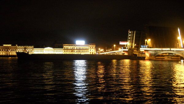 Путешествие по осеннему Петербургу Путешествие по осеннему Петербургу