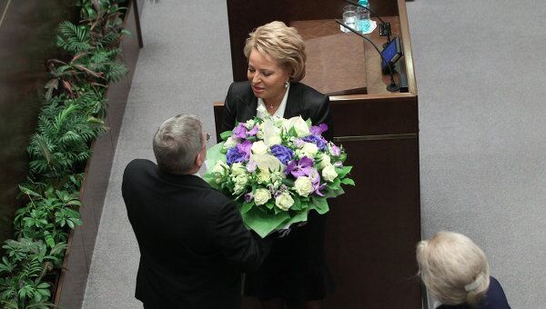 Валентина Матвиенко Валентина Матвиенко