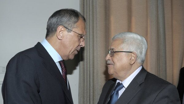 Встреча главы МИД РФ Сергея Лаврова и главы ПНА Махмуда Аббаса. Архив Встреча главы МИД РФ Сергея Лаврова и главы ПНА Махмуда Аббаса. Архив
