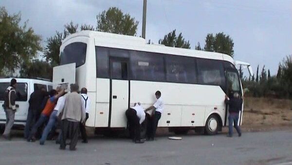 Видеокадр ДТП в турецком городе Анталья, где пострадали российские туристы Видеокадр ДТП в турецком городе Анталья, где пострадали российские туристы
