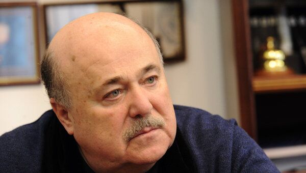 Председатель Союза театральных деятелей России Александр Калягин Председатель Союза театральных деятелей России Александр Калягин