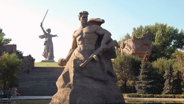 Мемориальный комплекс Мамаев курган Мемориальный комплекс Мамаев курган