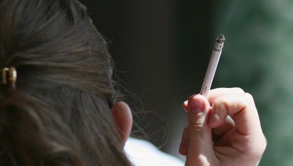 Курение в общественных местах Курение в общественных местах