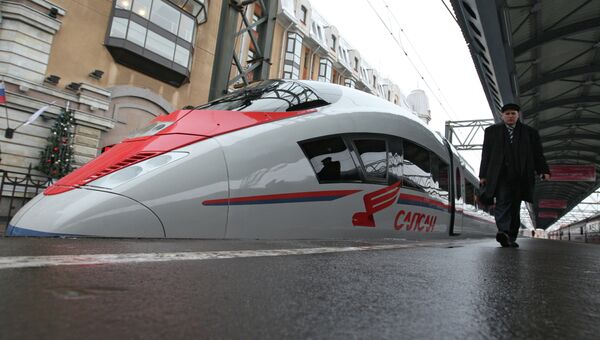 Новый высокоскоростной поезд «Сапсан» Новый высокоскоростной поезд «Сапсан»