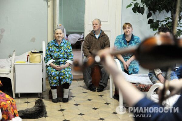 Волонтерский выезд в Палаты сестринского ухода Волонтерский выезд в Палаты сестринского ухода