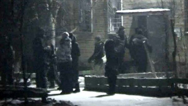 Жители Кызыла в спешке покидали ночью дома, опасаясь разрушений Жители Кызыла в спешке покидали ночью дома, опасаясь разрушений