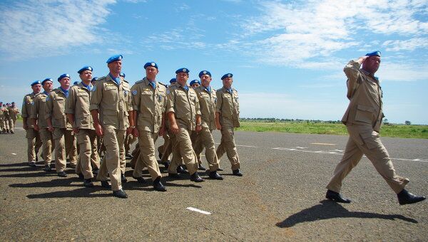 Парад российских миротворцев-ООН в Судане. Архивное фото Парад российских миротворцев-ООН в Судане. Архивное фото