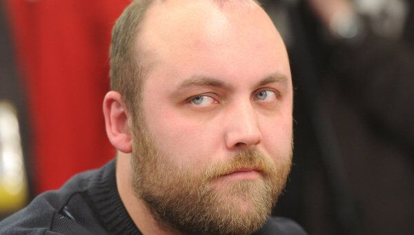Представитель движения Синие ведерки Петр Шкуматов. Архив Представитель движения Синие ведерки Петр Шкуматов. Архив