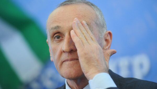 Президент Республики Абхазия Александр Анкваб, архивное фото Президент Республики Абхазия Александр Анкваб, архивное фото