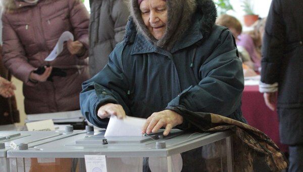 Выборы голосование избирательный участок избиратели Омск Выборы голосование избирательный участок избиратели Омск