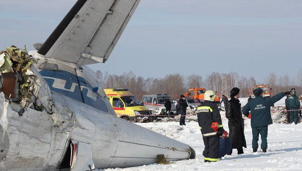 Крушение самолета ATR-72 под Тюменью Крушение самолета ATR-72 под Тюменью