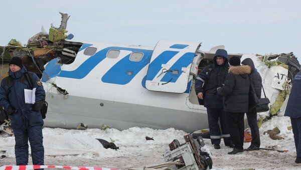 Крушение самолета ATR-72 под Тюменью Крушение самолета ATR-72 под Тюменью