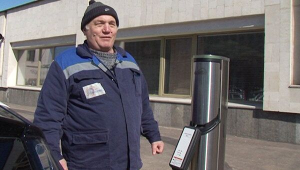 Первые электрозаправки в Москве, или Как зарядить машину от розетки Первые электрозаправки в Москве, или Как зарядить машину от розетки