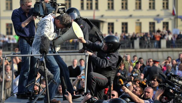 Задержания участников митинга Марш миллионов в Москве Задержания участников митинга Марш миллионов в Москве