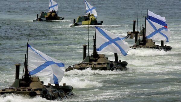 Репетиция военно-морского парада к Дню ВМФ во Владивостоке Репетиция военно-морского парада к Дню ВМФ во Владивостоке