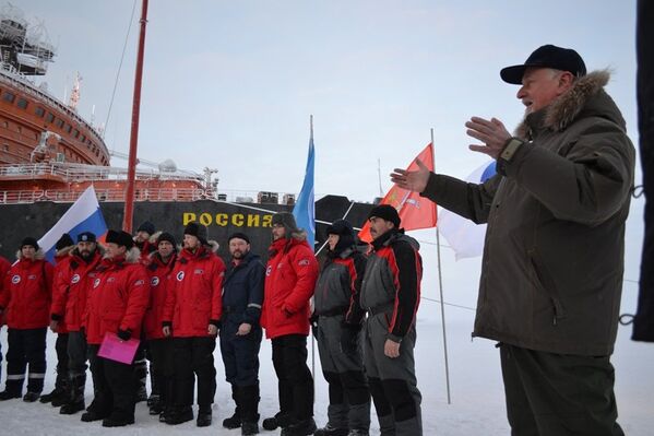 Экспедиция Арктика-2012 на атомном ледоколе Россия Экспедиция Арктика-2012 на атомном ледоколе Россия